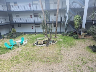 2800 Somerset Dr Unit 203J, Lauderdale Lakes, FL 33311