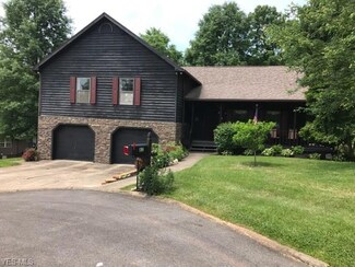 82 Brambury Ct, Washington, WV 26181