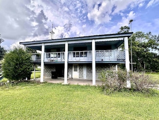 2047 Bayou Dularge Rd, Theriot, LA 70397