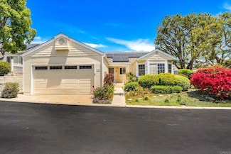4470 Garnet Ln, Oceanside, CA 92056