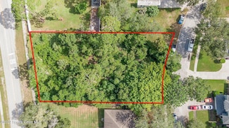 3180 Treetop Dr, Titusville, FL 32780