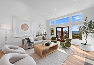 2335 Hillview Dr, Laguna Beach, CA 92651