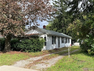 6707 Gowanda State Rd, Hamburg, NY 14075