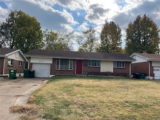924 Lebon Dr, Saint Louis, MO 63137