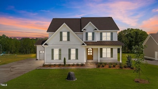 8405 Brady Pointe Rd, Fuquay-Varina, NC 27526