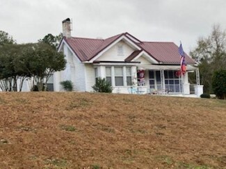721 S Three Notch St, Andalusia, AL 36420