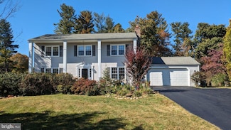 18041 Lafayette Dr, Olney, MD 20832