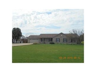 5945 W Division Rd, Tipton, IN 46072
