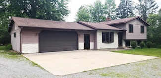 3821 90th St N, Wisconsin Rapids, WI 54494