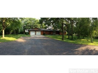 7805 7805 Deer Creek Cir, Minnetrista, MN 55359