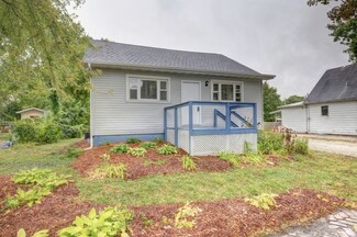 112 N Cottage Grove Ave, Urbana, IL 61802