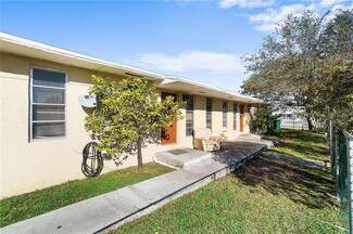 1740 SW 40th Terrace, Fort Lauderdale, FL 33317