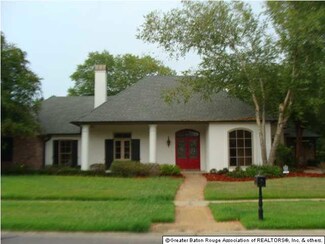 17618 Five Oaks Dr, Baton Rouge, LA 70810