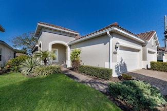 7108 Playa Bella Dr, Bradenton, FL 34209