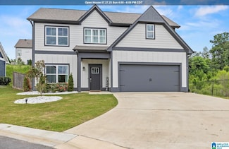 911 White Barn Cir, Helena, AL 35080