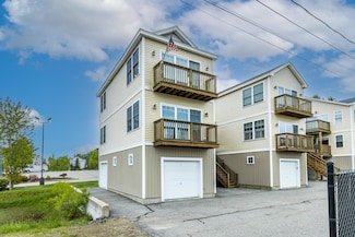 35 Barefoot Cottage Rd Unit 166, Wells, ME 04090
