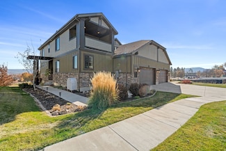 836 N Pinehurst Dr, Midway, UT 84049