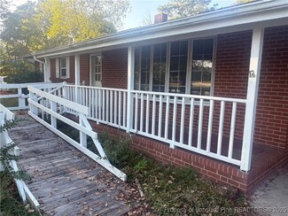 4621 Rosehill Rd, Fayetteville, NC 28311