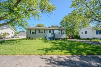 22 Harvington Rd, Tonawanda, NY 14150