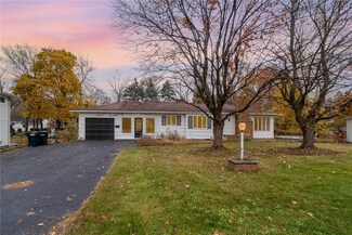 110 Cedargrove Dr, Rochester, NY 14617