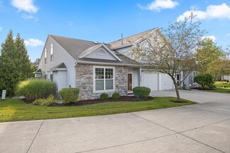 5556 Thornbriar Ln, Fort Wayne, IN 46835