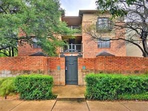 914 W 22 1 2 St Unit 302, Austin, TX 78705
