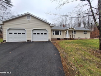 1031 Saratoga Rd, Gansevoort, NY 12831