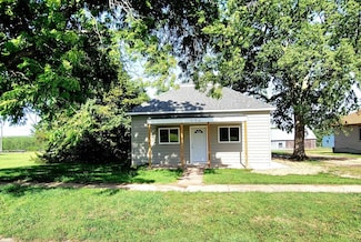 306 Maple St, Lebanon, KS 66952