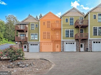 1401 Lakeside Rd, Hiawassee, GA 30546