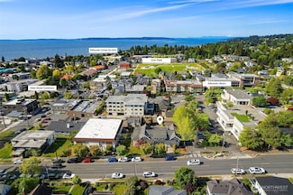 627 Dayton St, Edmonds, WA 98020