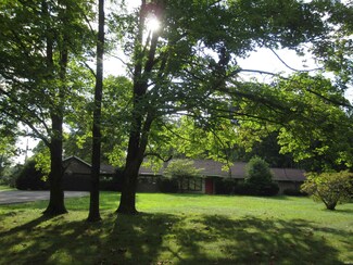 2419 N Wabash Rd, Marion, IN 46952