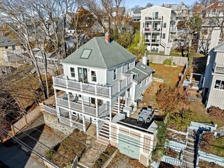 30 Bay St, Hull, MA 02045