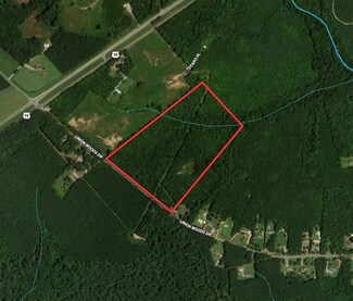 656 Union Woods Dr, Brodnax, VA 23920