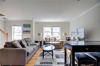 17 Mariner Way, Middletown, RI 02840