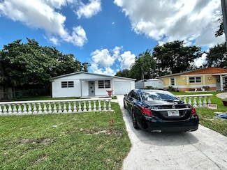 5630 Simms St, Hollywood, FL 33021