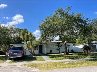 9951 Dominican Dr, Cutler Bay, FL 33189