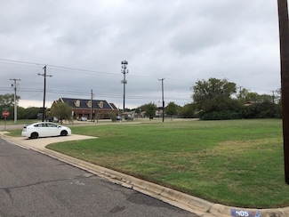 700 Little School Rd, Kennedale, TX 76060