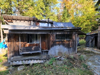 147 Copeland Hill Rd, Holden, ME 04429