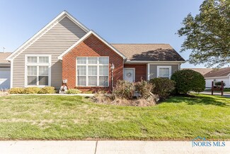 5717 Crossbrooke Ln, Waterville, OH 43566