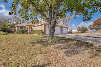 7650 Colorado Creek Ct, Fort Worth, TX 76133