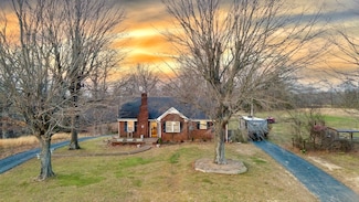 4420 Highway 49 W, Vanleer, TN 37181
