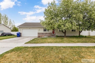 3207 Sandy Dr, Idaho Falls, ID 83401