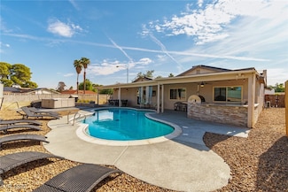 5551 Corral Cir, Las Vegas, NV 89119