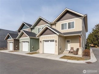 301 River Park Ave E Unit Bldg A, Wenatchee, WA 98801