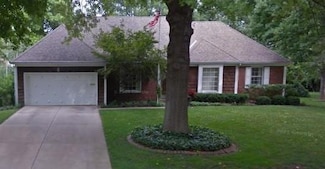 9510 Cedar St, Overland Park, KS 66207