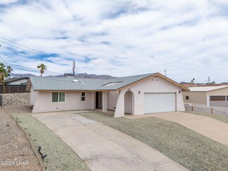 20 Lightning Ln, Lake Havasu City, AZ 86403