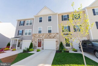 132 Tate Manor Dr, Charles Town, WV 25414