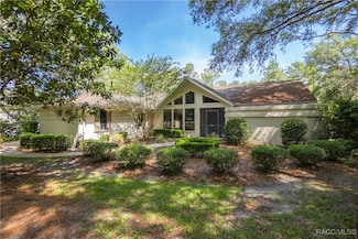 609 W Olympia St, Hernando, FL 34442