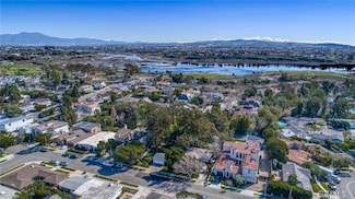 2360 Redlands Dr, Newport Beach, CA 92660