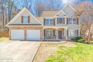 10909 Parkgate Ln, Knoxville, TN 37934